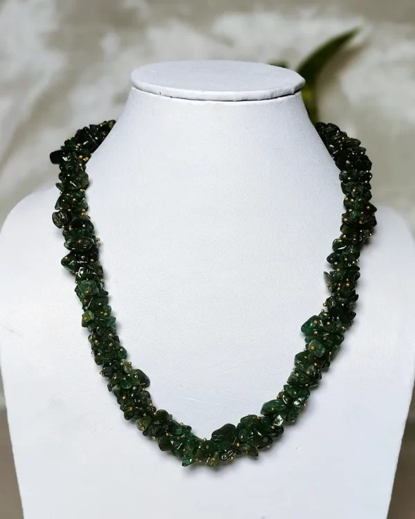 Malachite Melody - DN0108 - Malachite Eye chips, in a 16" choker style necklace