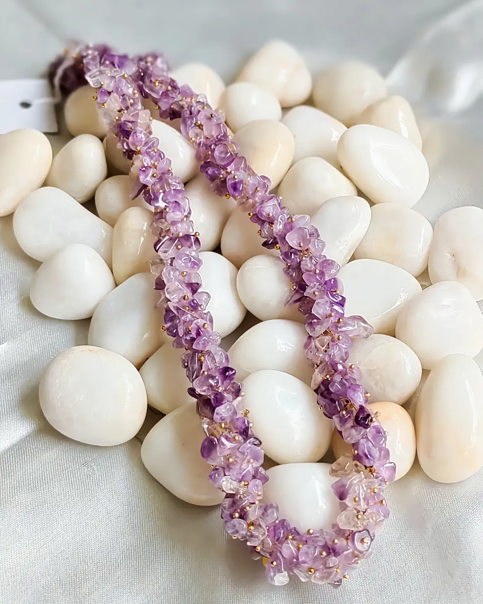 Amethyst Amour - DN0110 - Amethyst chips, in a 16" choker style necklace