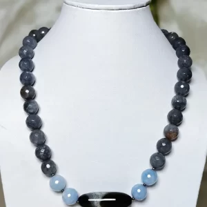 Highland Mist - DN0119 - Light gray and light blue Onyx honey cut beads flank a beautiful grey-blue Onyx lozenge in this imperious 18” necklace.