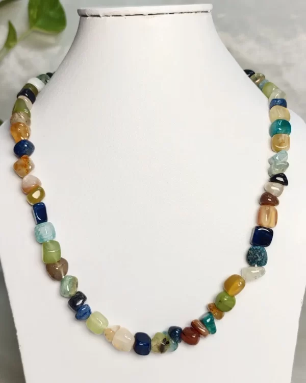 Gypsy Joy - DN0328 - Bright tumbles of agate, onyx, feldspar, iolite, and quartz come together in a freewheeling random design while sending out with a youthful vibe in this 19” necklace.