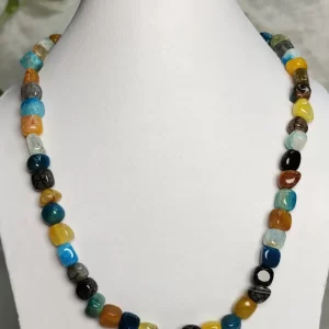 Free Spirit - DN0338 - Bright tumbles of agate, onyx, feldspar, iolite, and quartz come together in a freewheeling random design while sending out with a youthful vibe in this 19” necklace.