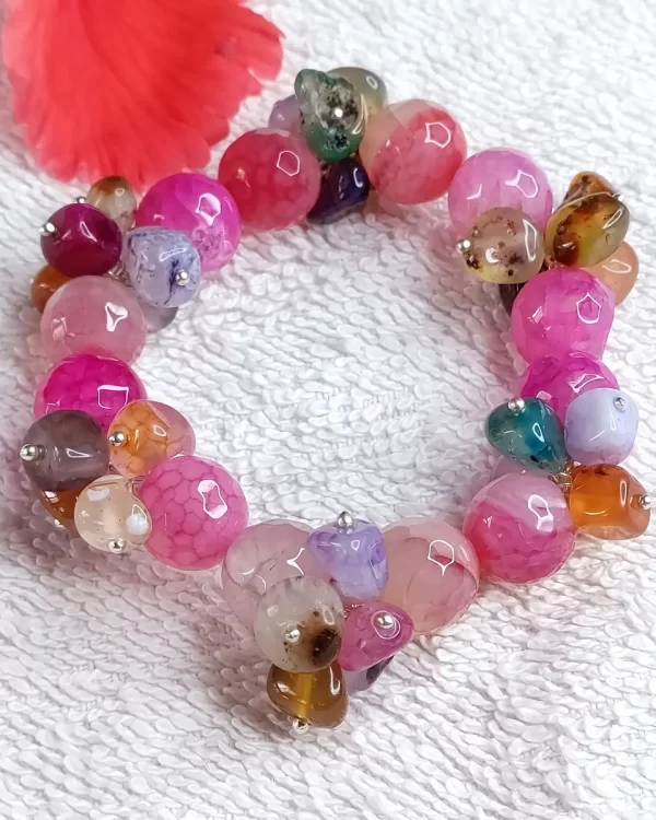 Tropical Fruit Shake - DB0063 - Bracelet - A clutch of delightful Onyx and Agate tumbles, chips, and beads in delicate tropical pastel shades – predominantly in pink – come together in this beautiful piece, guaranteed to be a conversation starter.