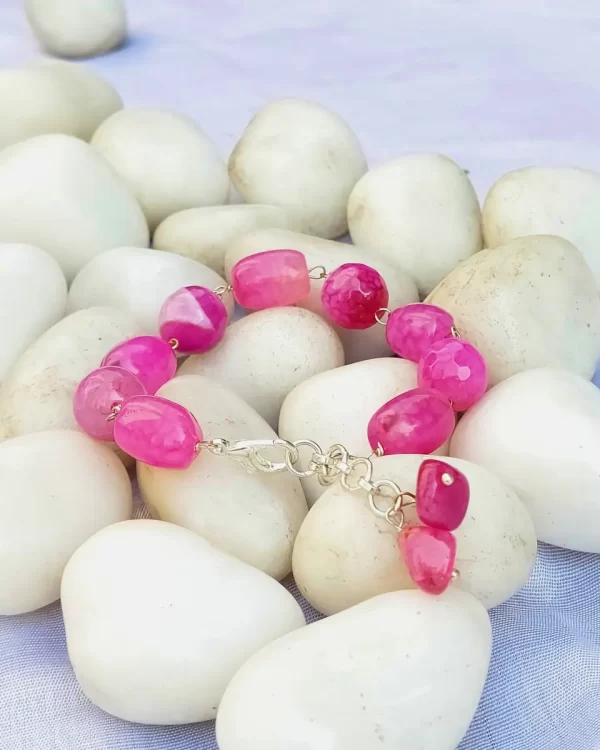 Pink Shock - Bracelet - DB0088 - Delightful irregular beads and tumbles of Onyx in shades of pretty pink mottled with dragon veins in white come together in this delicate wrap-around-your-wrist piece.